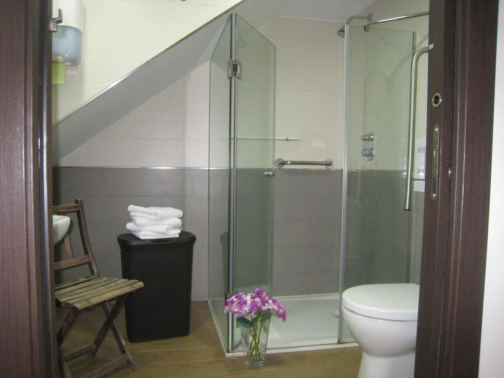 Albergue Oasis Sarria Eksteriør bilde