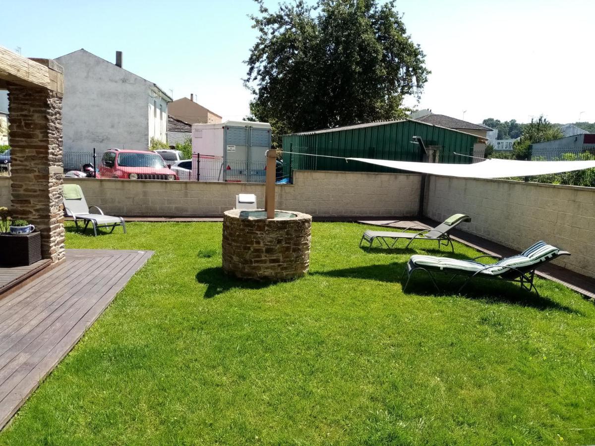 Albergue Oasis Sarria Eksteriør bilde